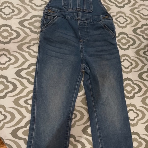 KIDS 4/5 Clothing *12 Items* - Picture 8 of 8